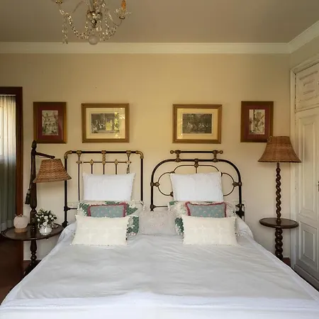 Sleeps 8 With Pool And Wifi Manufe